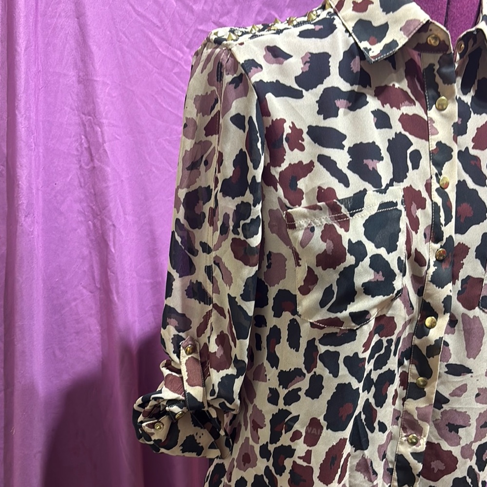 Bebe Women's Animal Print Button-Down Blouse, Lon… - image 4